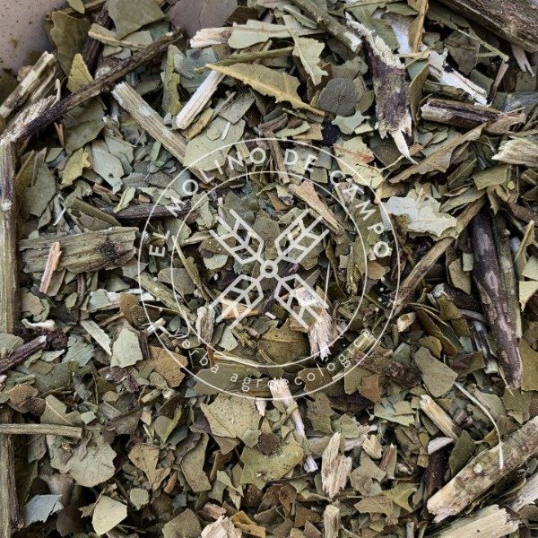 Yerba mate canchada mediana, con palo, sabor suave